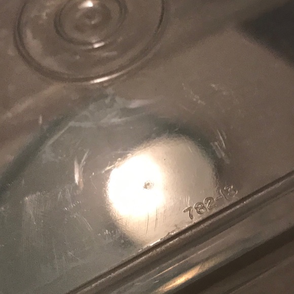 Tupperware Celery Keeper - Picture 2 of 5